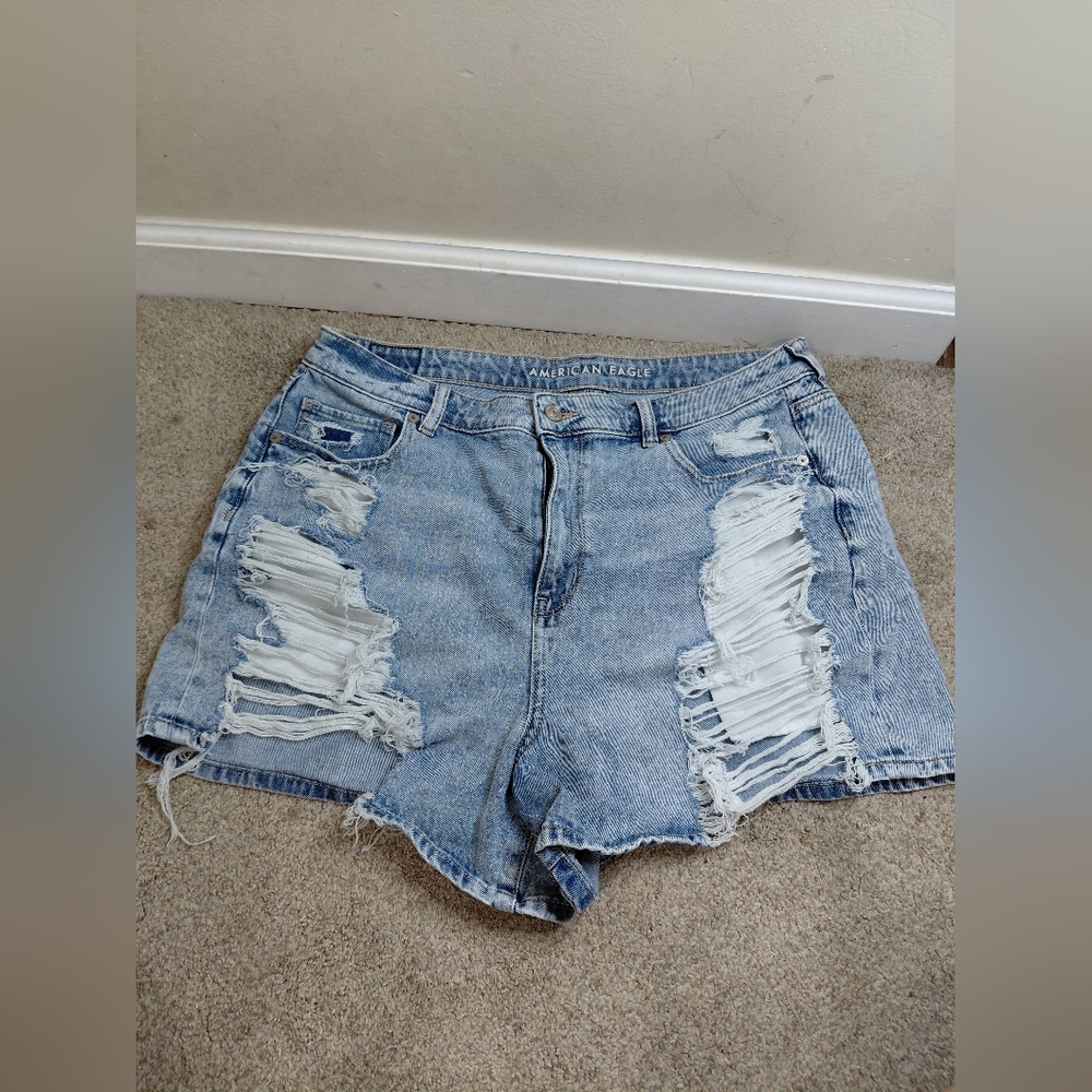 American Eagle Distressed Denim Women Size 16  Shorts